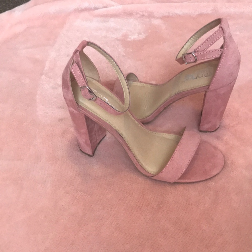Pink heels